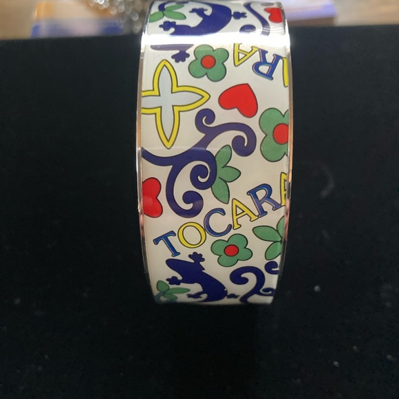 Colorful Enamel Bracelet Vibrant floral & geometric patterns. Features branding. - Picture 4 of 14